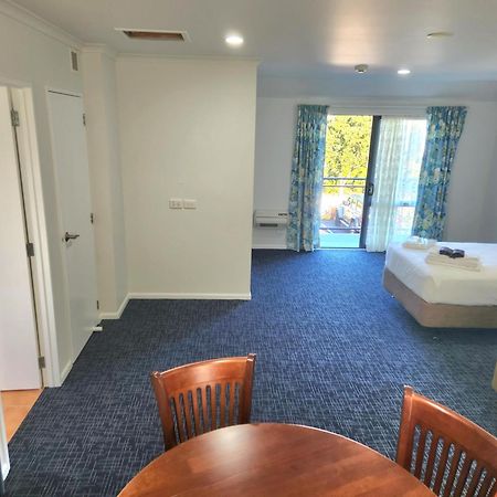 Botany Palms Motel Auckland Extérieur photo