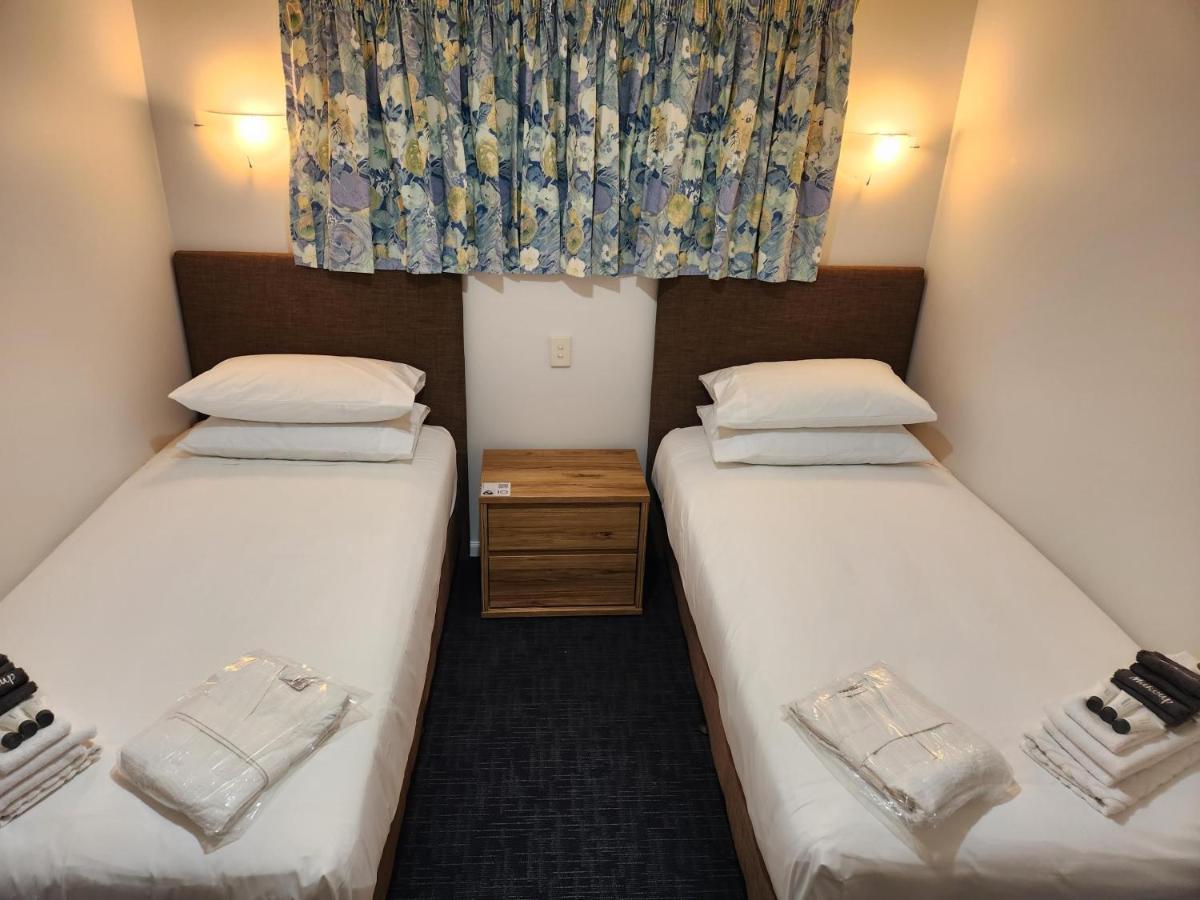Botany Palms Motel Auckland Extérieur photo